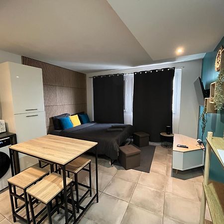 Studio Confortable Avec Balcon Villeneuve-sur-Lot Extérieur photo