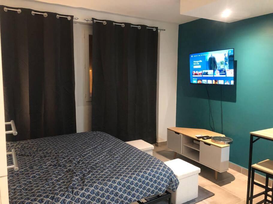 Studio Confortable Avec Balcon Villeneuve-sur-Lot Extérieur photo