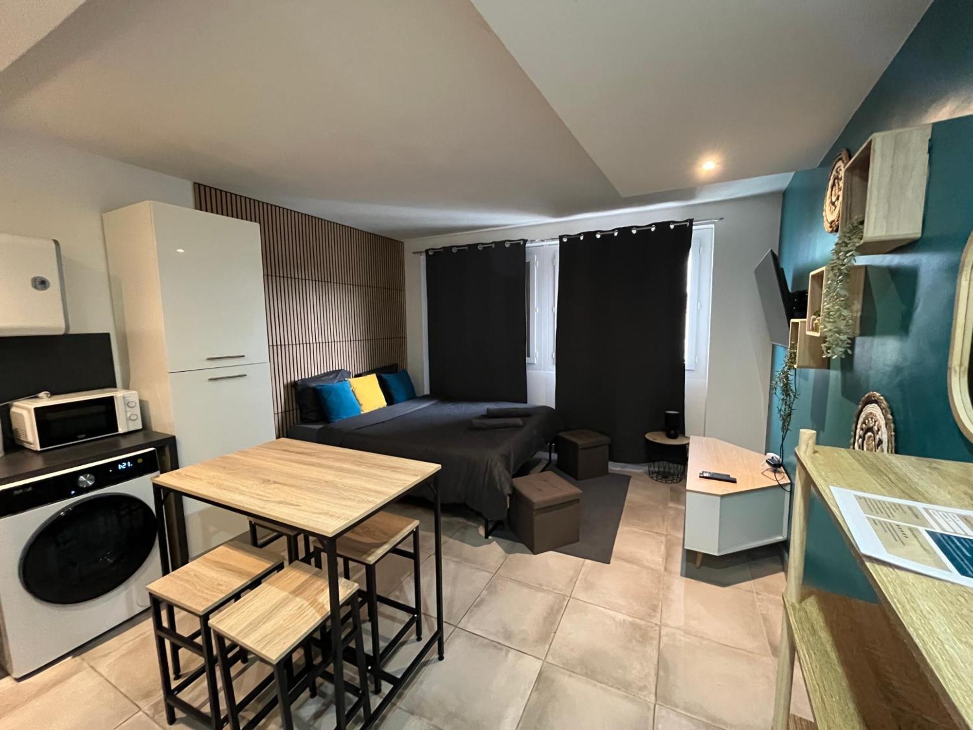 Studio Confortable Avec Balcon Villeneuve-sur-Lot Extérieur photo