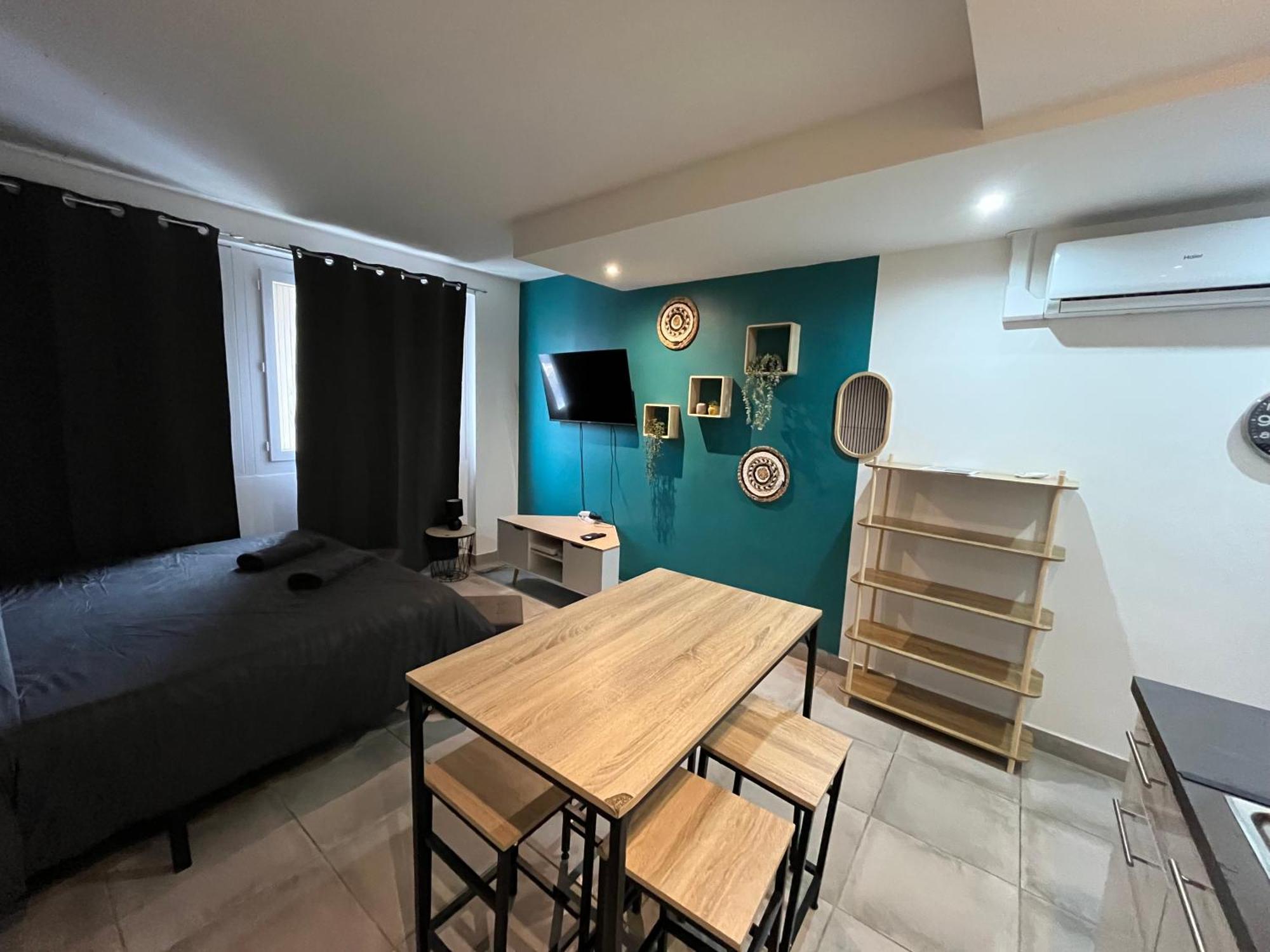 Studio Confortable Avec Balcon Villeneuve-sur-Lot Extérieur photo